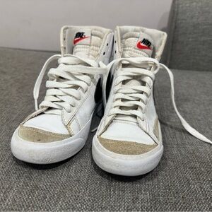 Nike Kids Shoes White and Tan